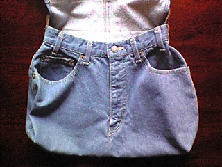 ジーンズをバッグにリメイク