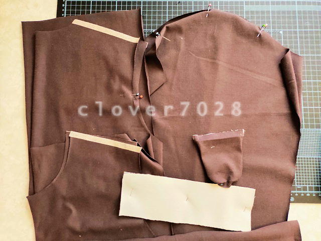 20230327_164720782_洋裁_Tシャツ_茶