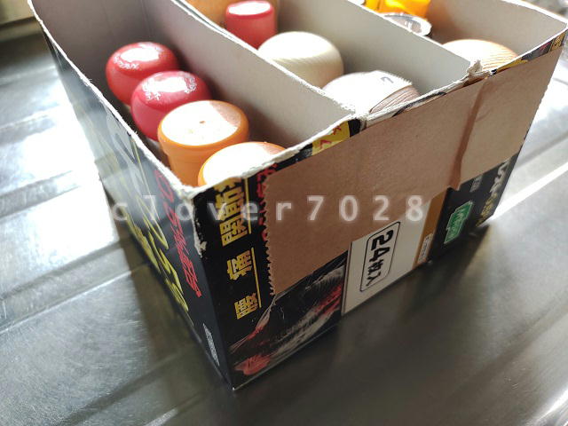 空き箱で調味料を整理