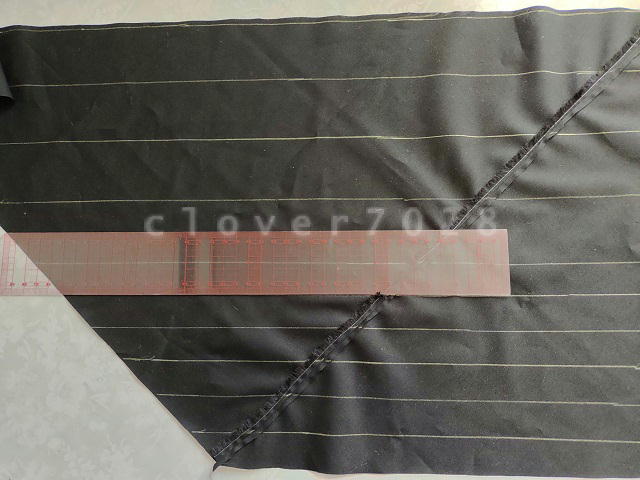 必要な幅に線を引く